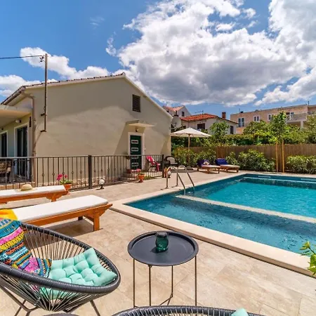 Family Friendly House With A Swimming Pool Supetar, Brac - 23813