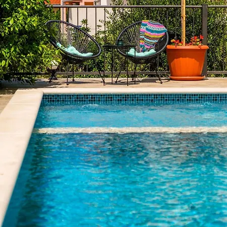 Family Friendly House With A Swimming Pool Supetar, Brac - 23813